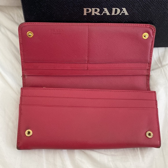 Prada Saffiano Wallet Peonia - Picture 3 of 9